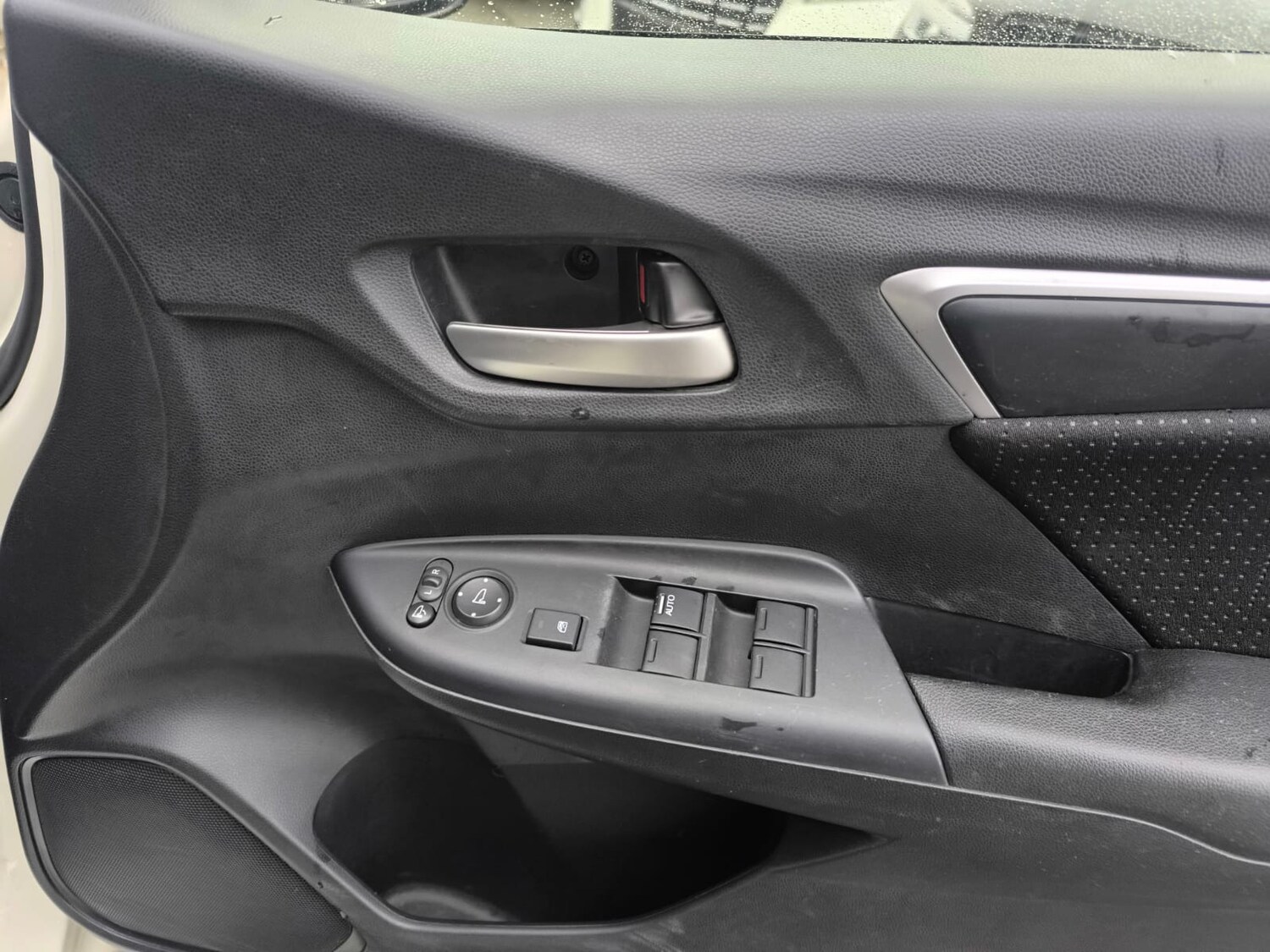 Used Honda Jazz 2014 for sale - 77502073: Photo 21