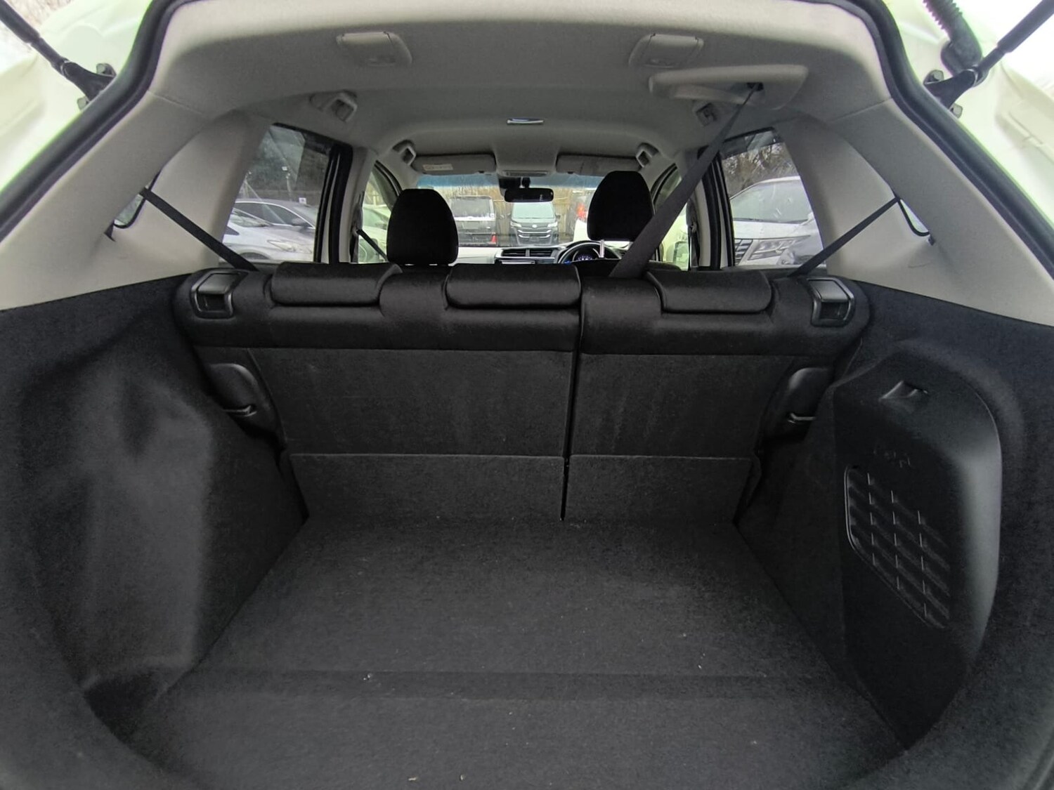 Used Honda Jazz 2014 for sale - 77502073: Photo 24