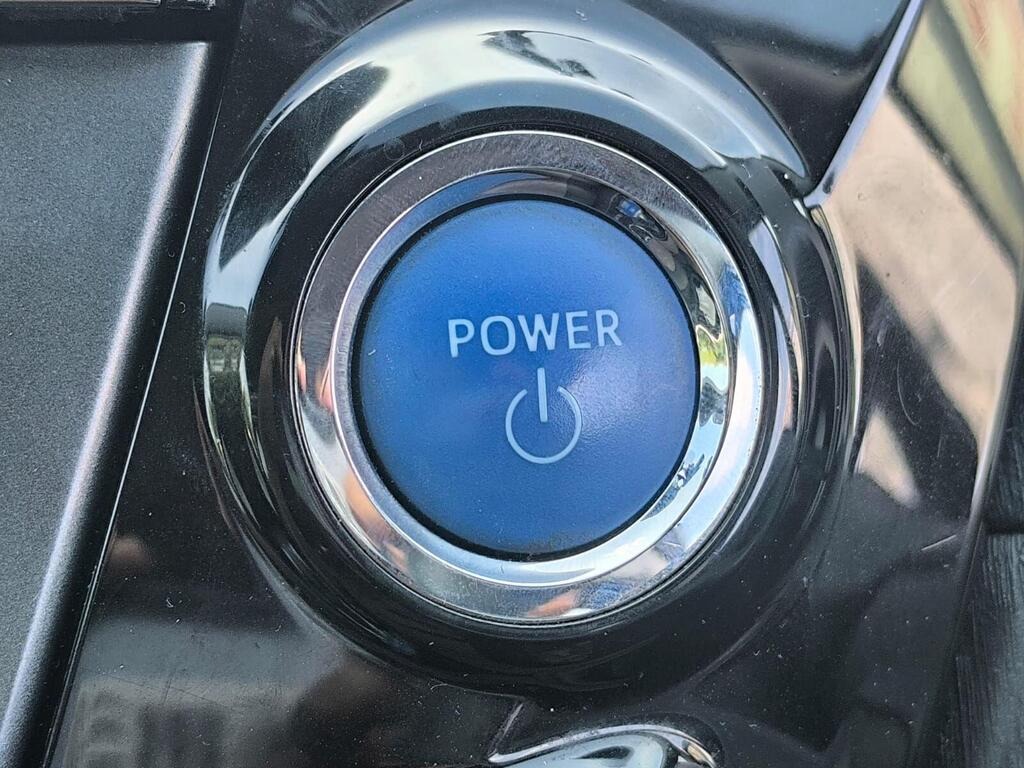 Used Toyota Prius+ 2020 for sale - 76682207: Photo 26