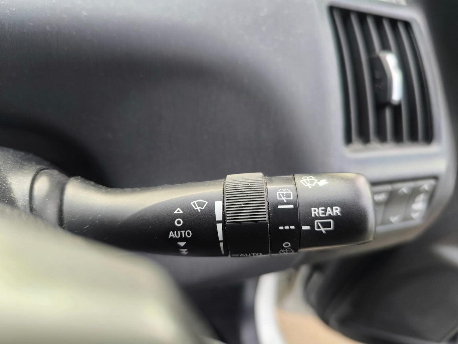 Used Toyota Prius+ 2016 for sale - 76663026: Photo 23