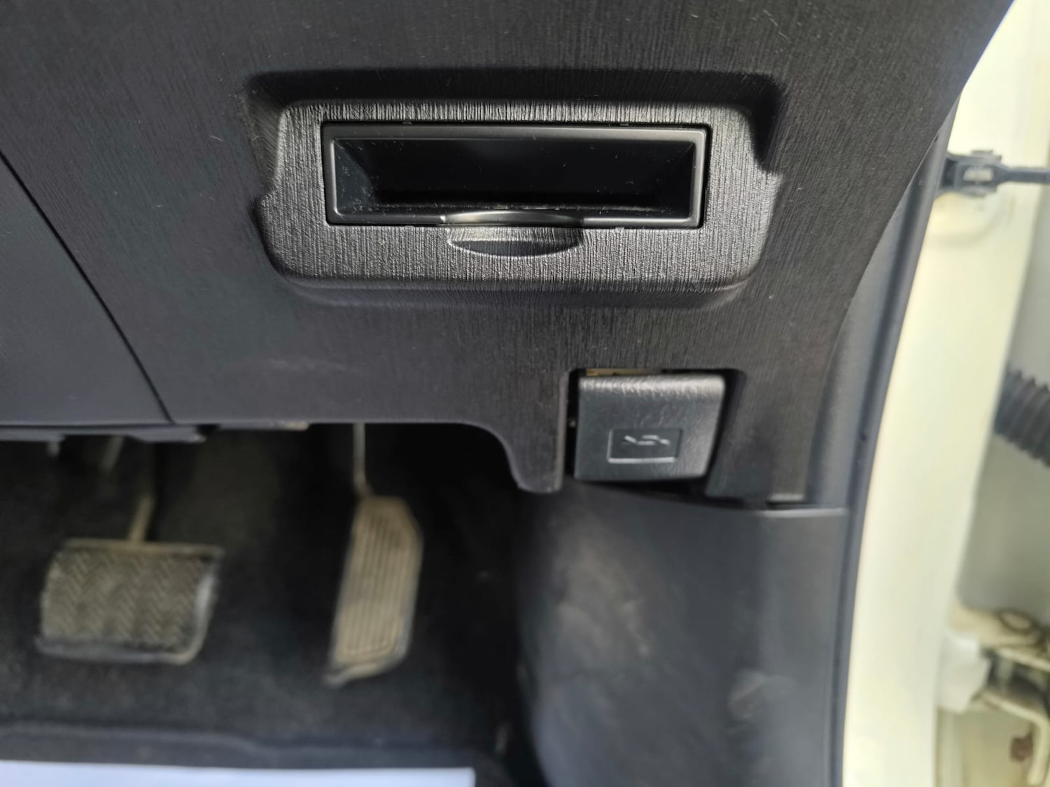 Used Toyota Prius+ 2016 for sale - 76663026: Photo 27