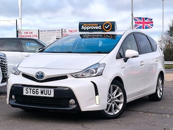 Used Toyota Prius+ 2016 for sale - 76663026: Photo