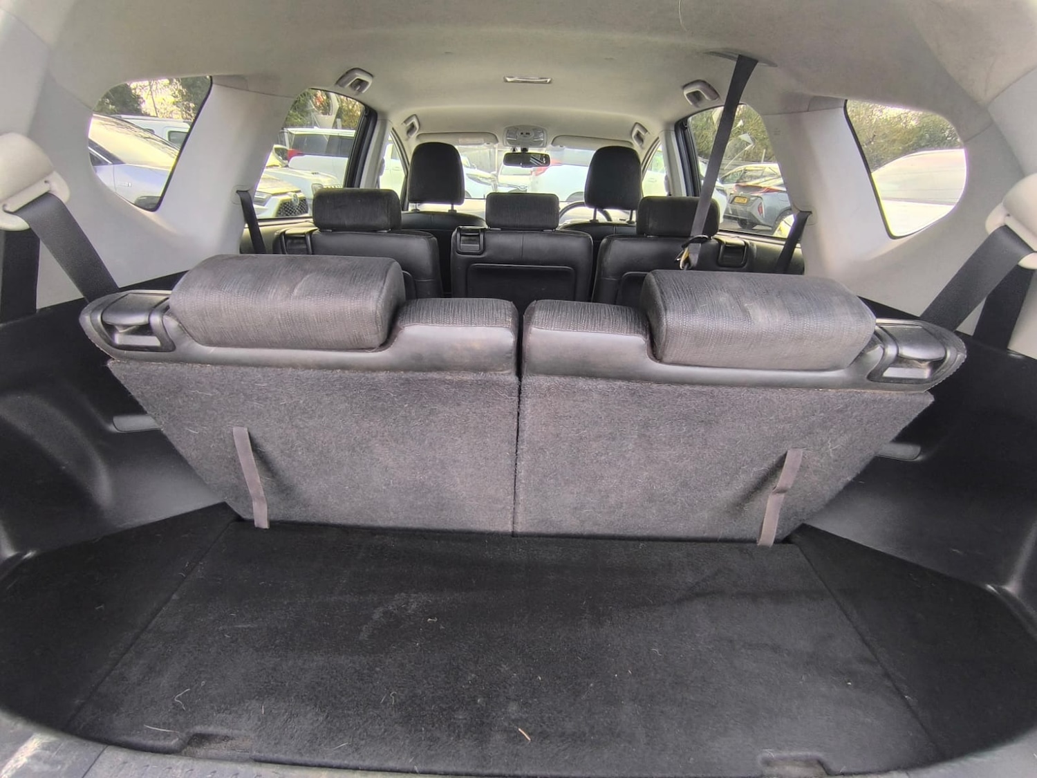 Used Toyota Prius+ 2016 for sale - 76663026: Photo 31