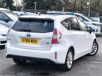 Used Toyota Prius+ 2016 for sale - 76663026: Photo