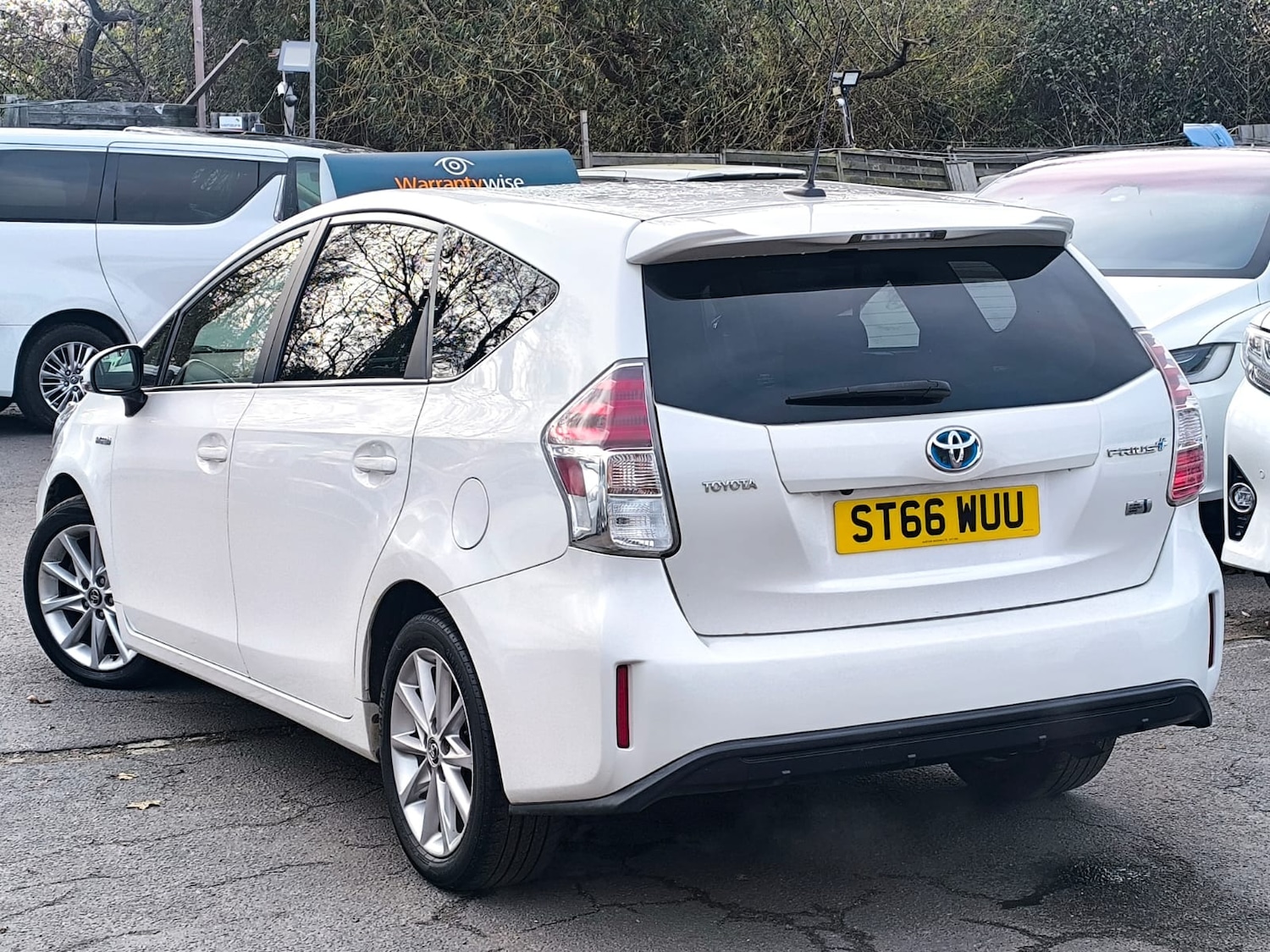 Used Toyota Prius+ 2016 for sale - 76663026: Photo 4