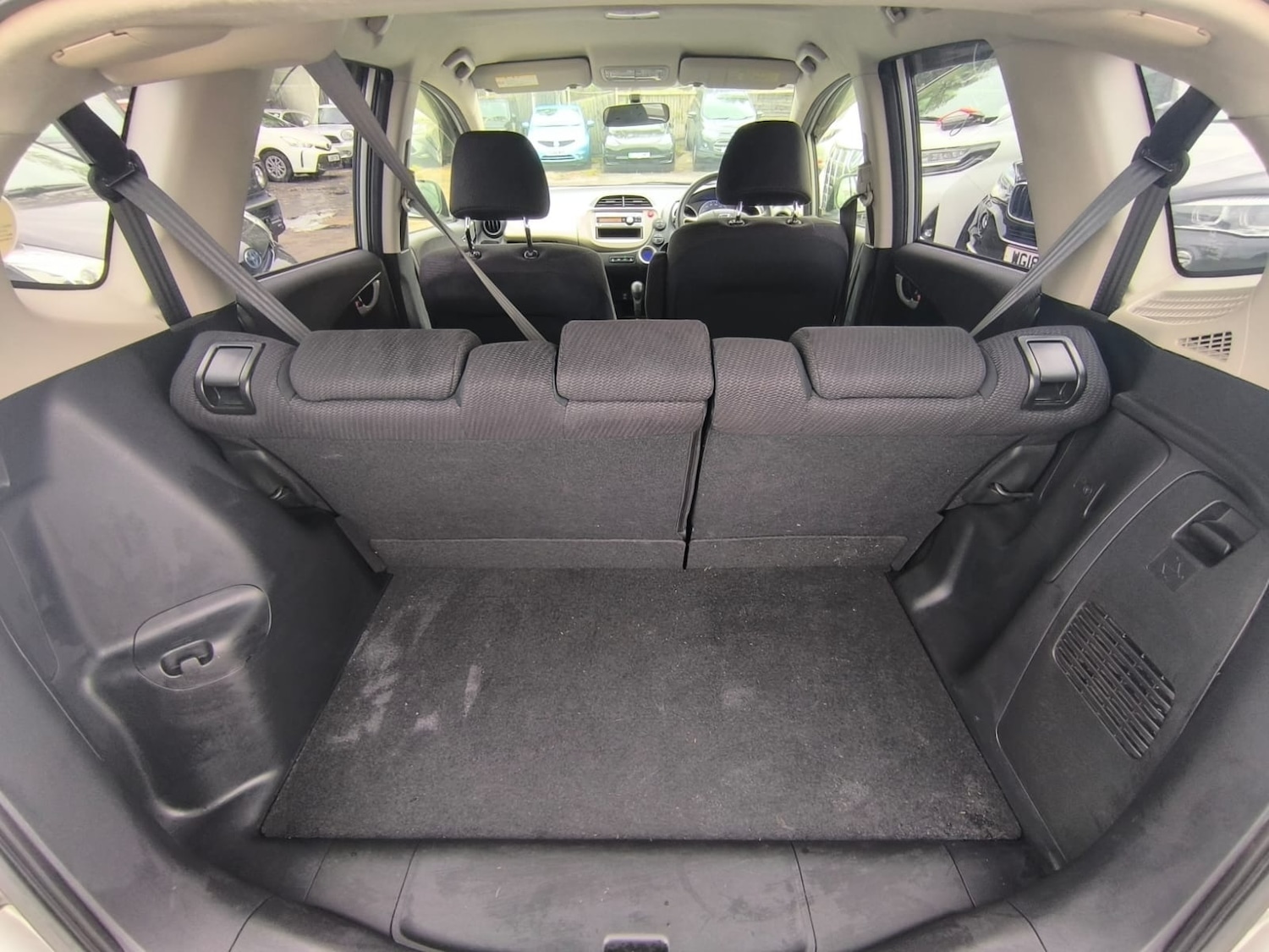 Used Honda Jazz 2013 for sale - 76353426: Photo 24