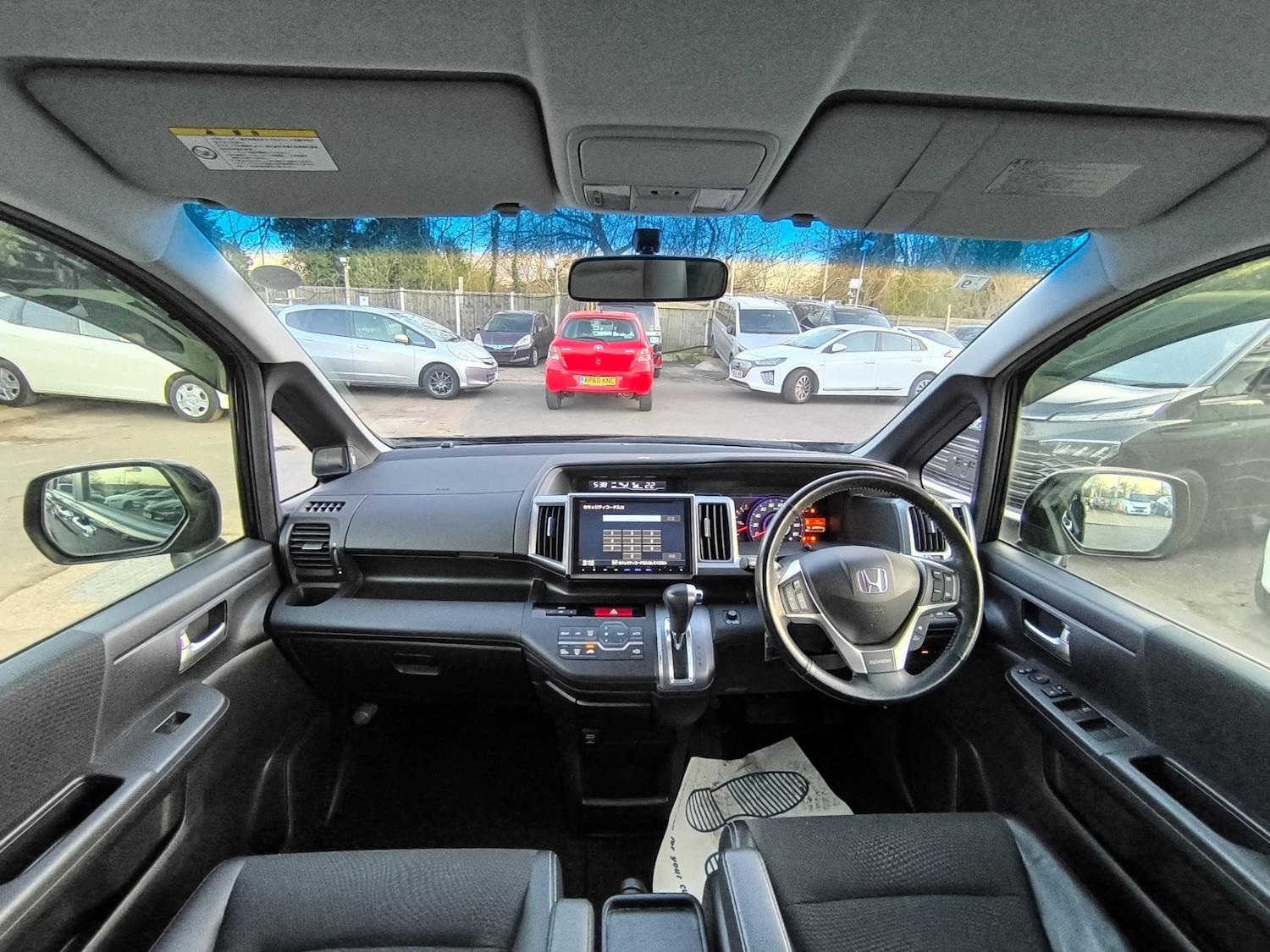 Used Honda Stepwagon 2014 for sale - 78065566: Photo 15