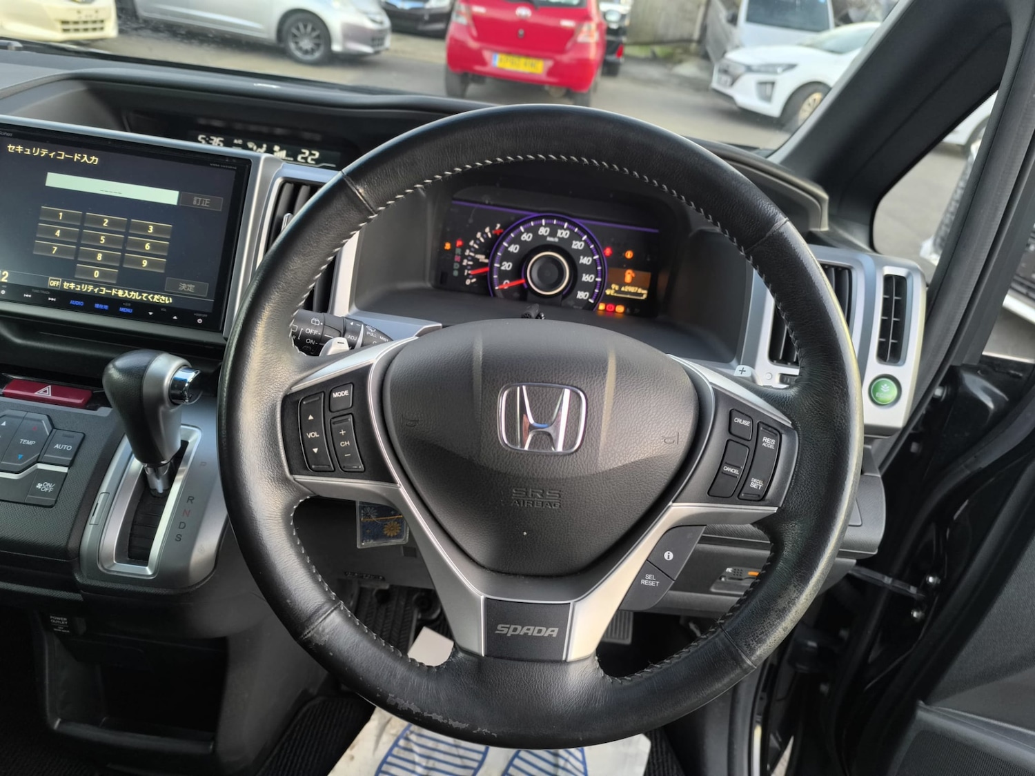 Used Honda Stepwagon 2014 for sale - 78065566: Photo 17