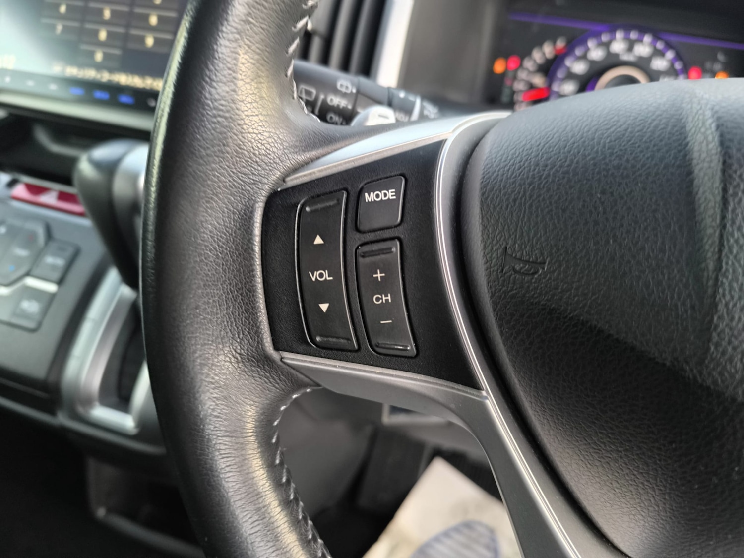 Used Honda Stepwagon 2014 for sale - 78065566: Photo 18