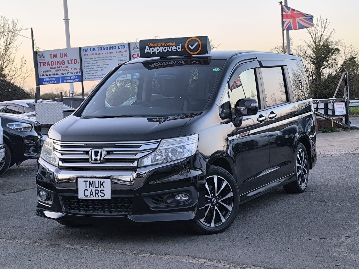 Used Honda Stepwagon 2014 for sale - 78065566: Photo 2