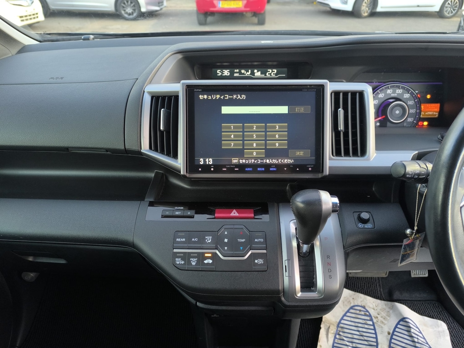 Used Honda Stepwagon 2014 for sale - 78065566: Photo 21