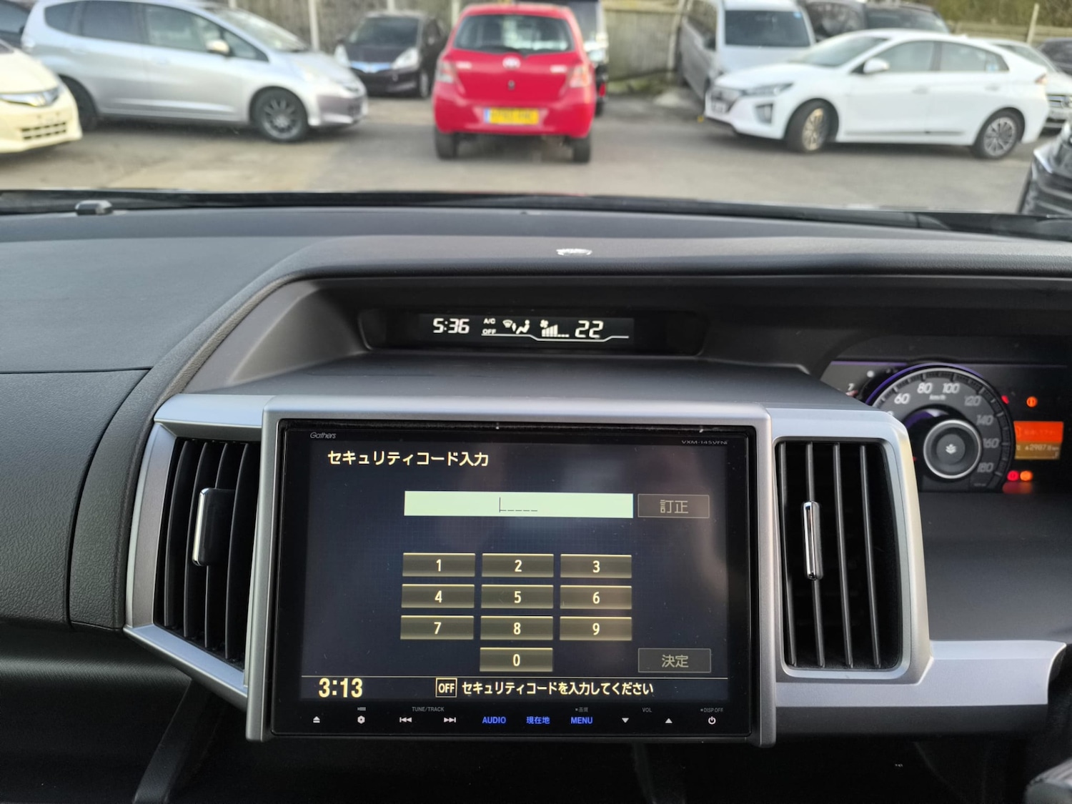 Used Honda Stepwagon 2014 for sale - 78065566: Photo 23