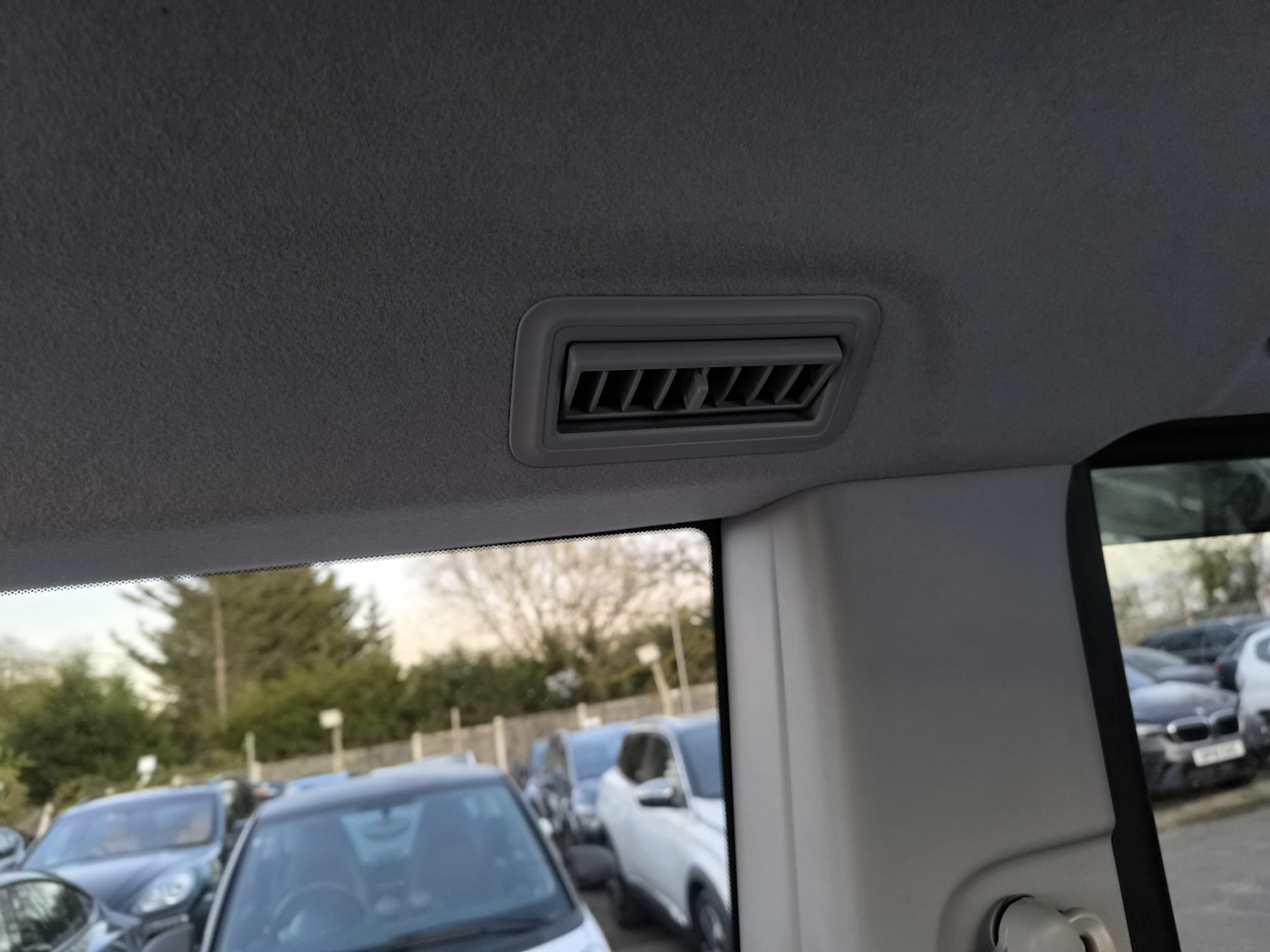 Used Honda Stepwagon 2014 for sale - 78065566: Photo 34