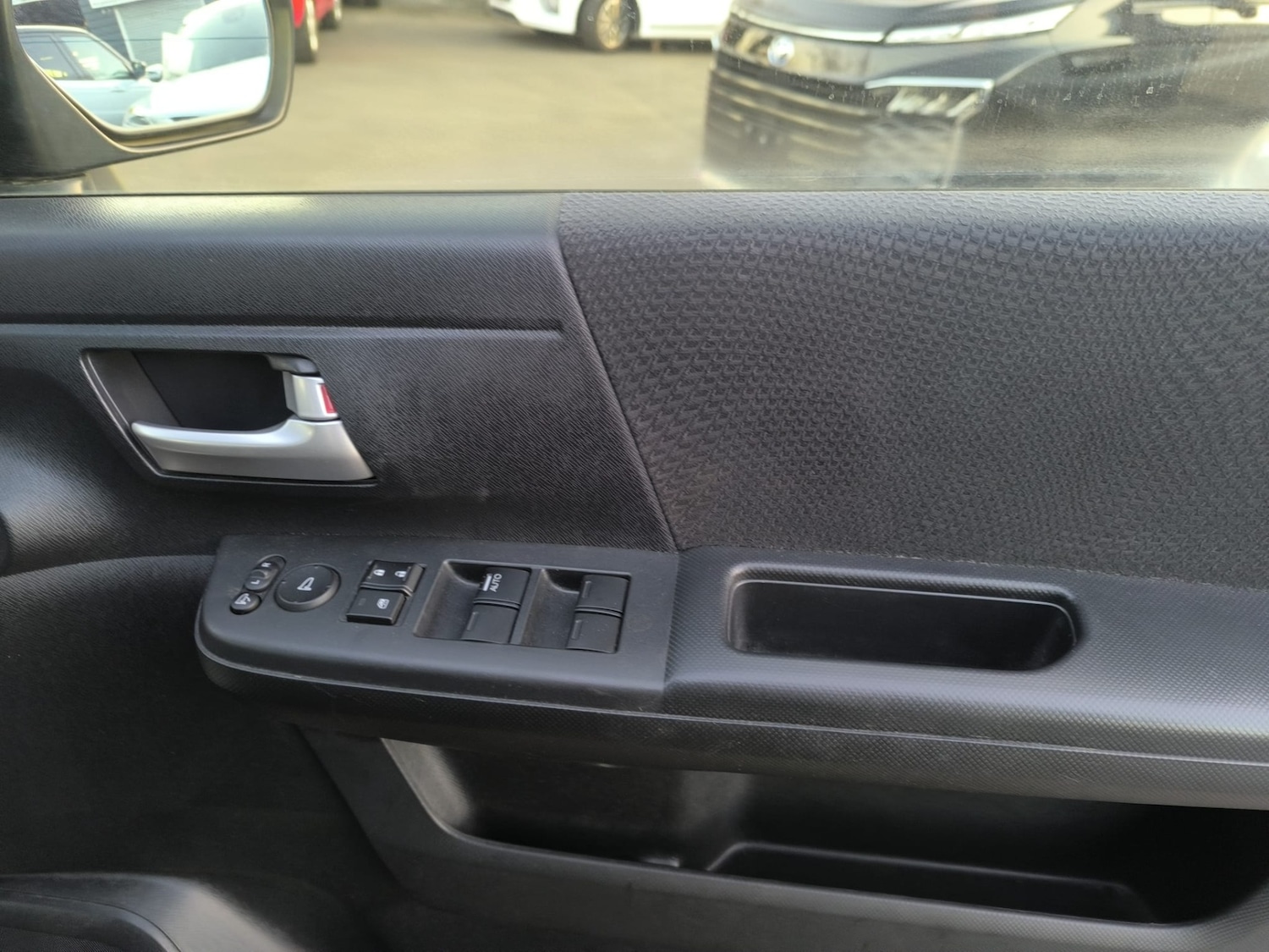 Used Honda Stepwagon 2014 for sale - 78065566: Photo 43