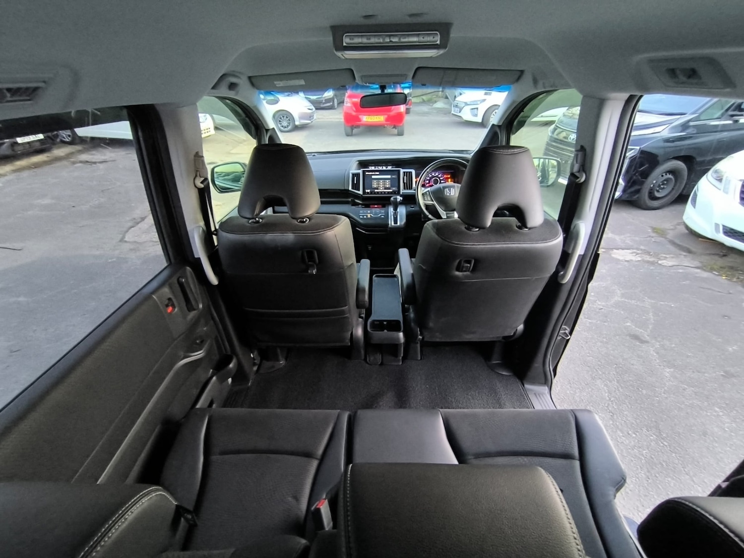 Used Honda Stepwagon 2014 for sale - 78065566: Photo 45