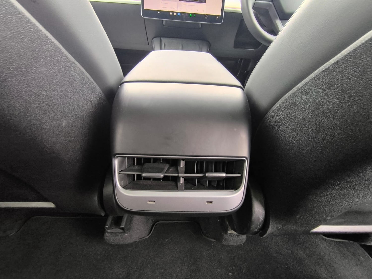 Used Tesla Model Y 2024 for sale - 78027245: Photo 28