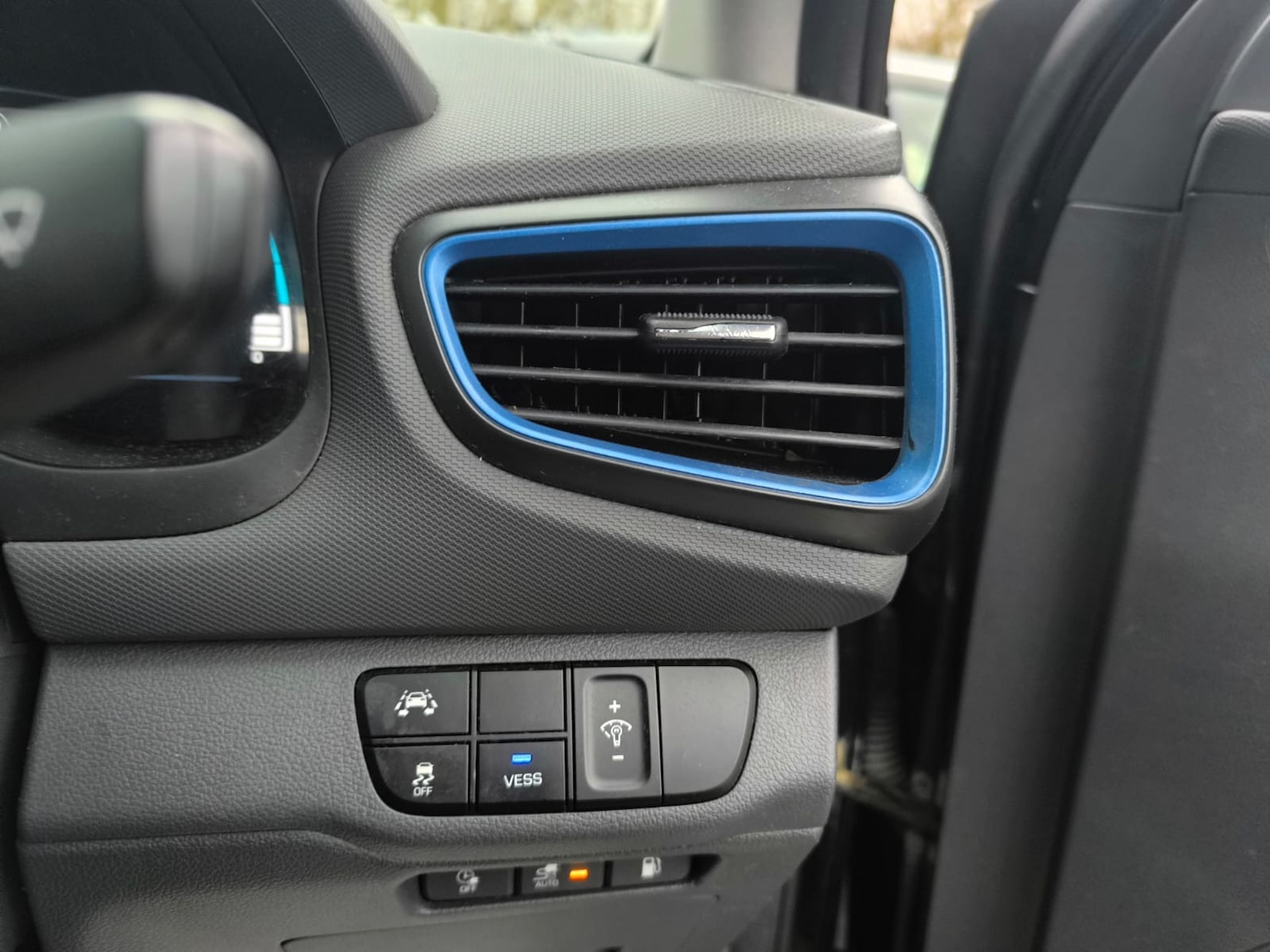 Used Hyundai IONIQ 2017 for sale - 77474879: Photo 28