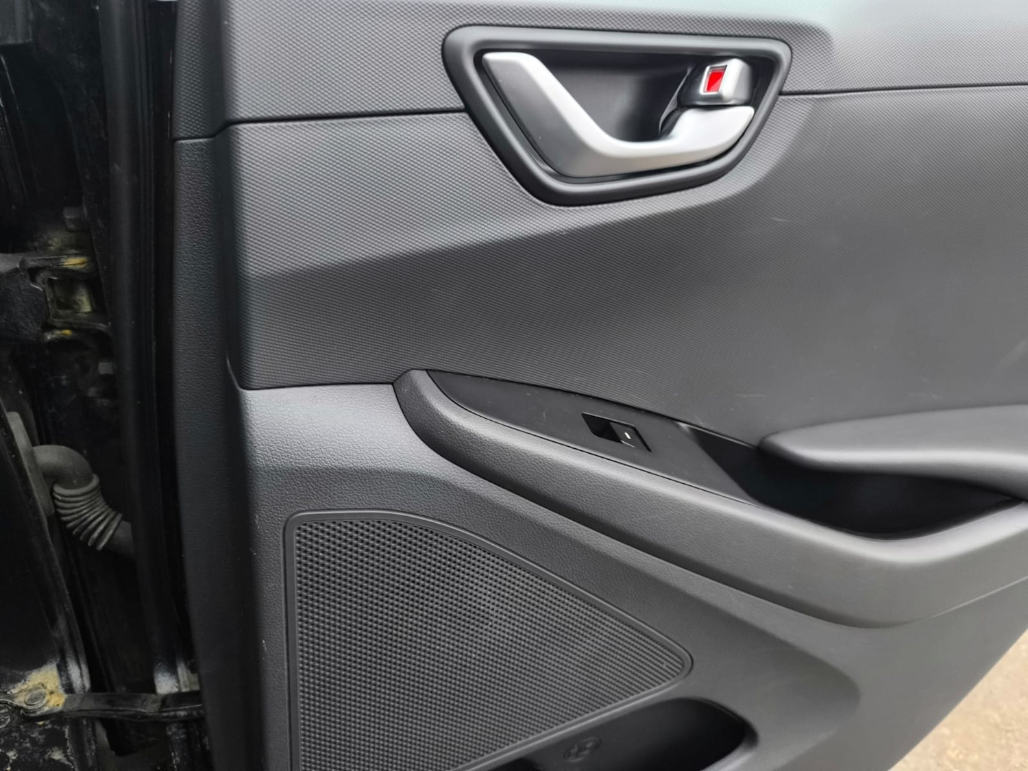 Used Hyundai IONIQ 2017 for sale - 77474879: Photo 30