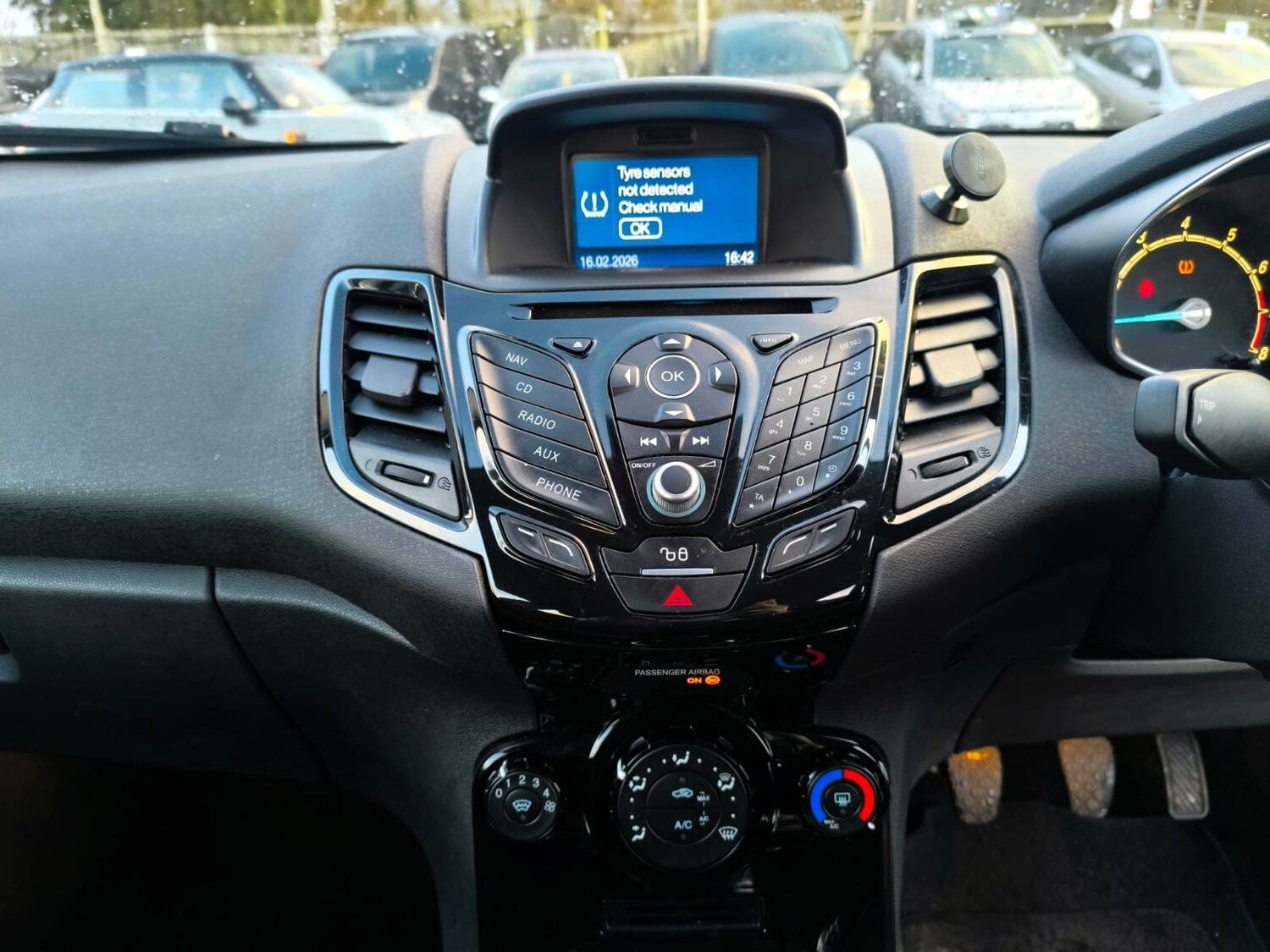 Used Ford Fiesta 2016 for sale - 77676253: Photo 16