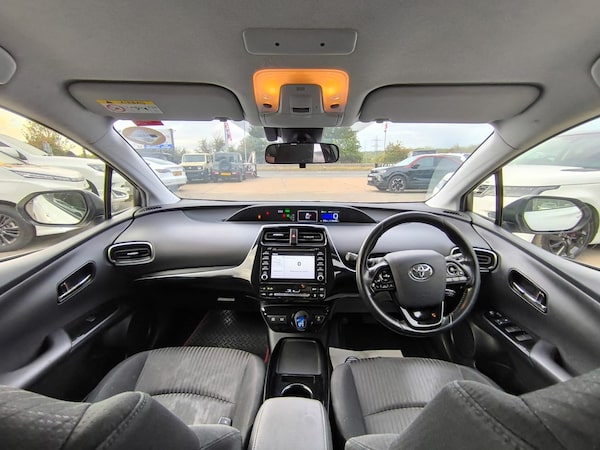 Used Toyota Prius 2019 for sale - 75737183: Photo 14