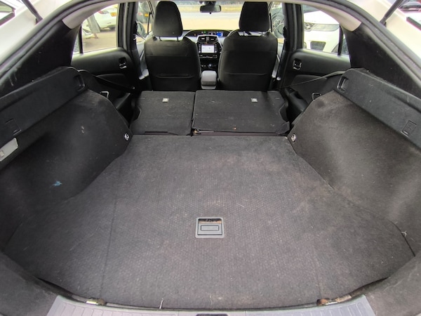 Used Toyota Prius 2019 for sale - 75737183: Photo 31