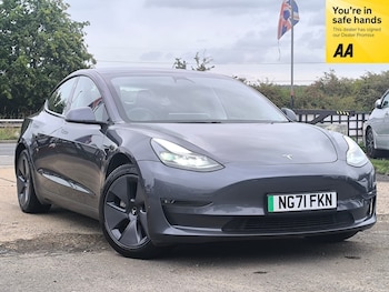 Tesla - Model 3