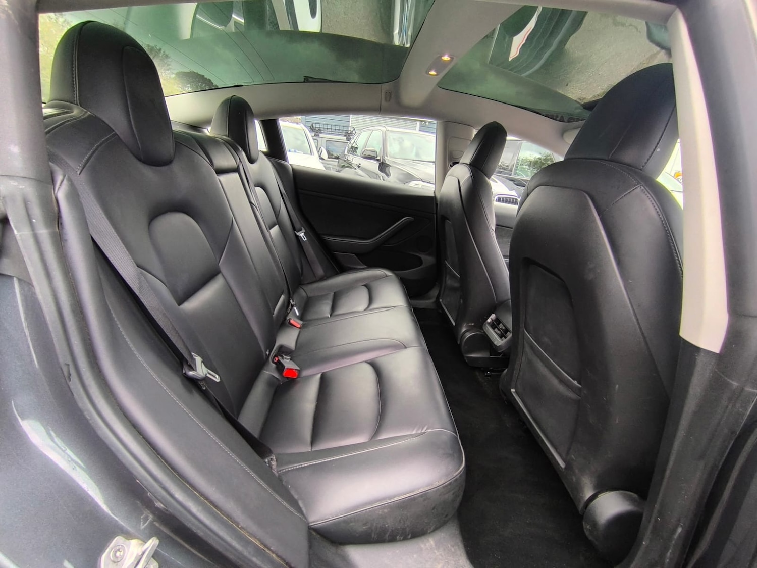 Used Tesla Model 3 2021 for sale - 76436433: Photo 11