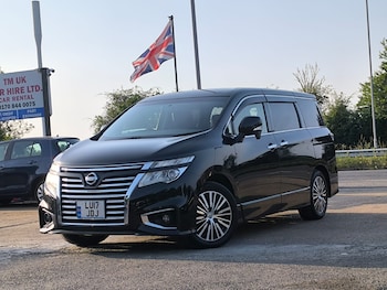 Used Nissan Elgrand 2017 for sale - 79042597: Photo