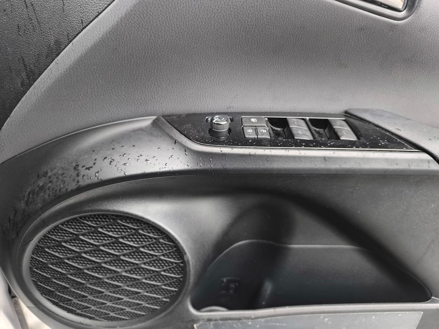 Used Toyota Prius 2020 for sale - 77220802: Photo 25