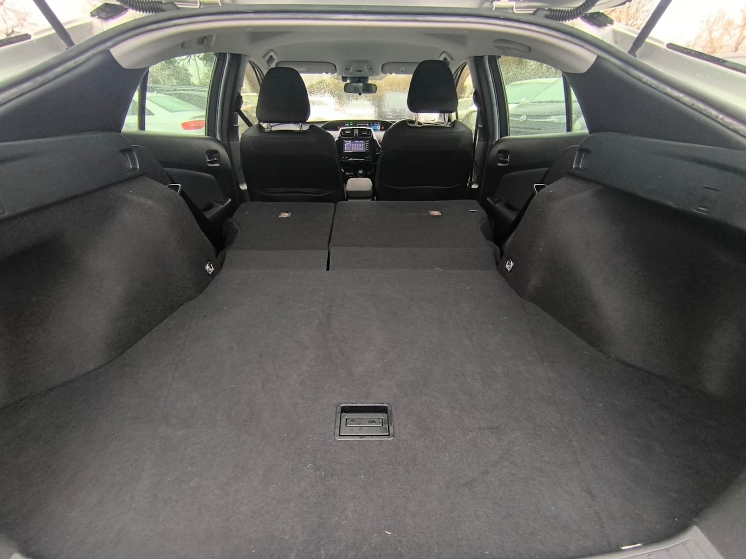 Used Toyota Prius 2020 for sale - 77220802: Photo 32