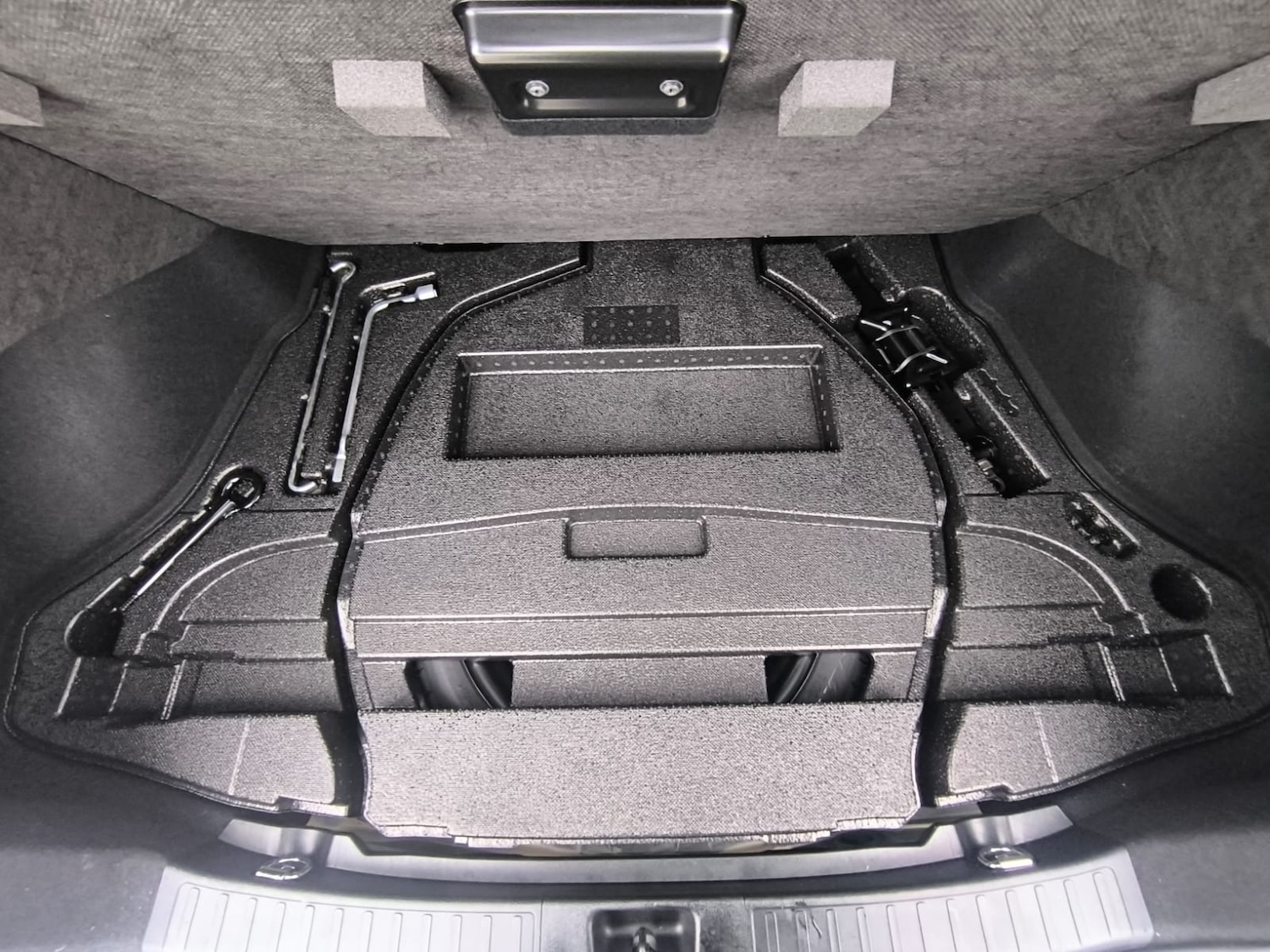 Used Toyota Prius 2020 for sale - 77220802: Photo 33