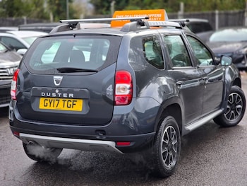 Used Dacia Duster 2017 for sale - 78846567: Photo
