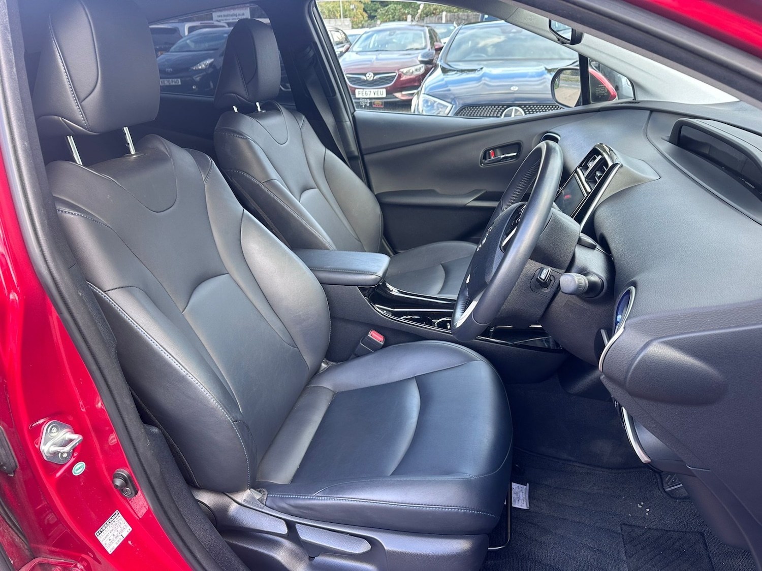 Used Toyota Prius 2018 for sale - 76127988: Photo 10