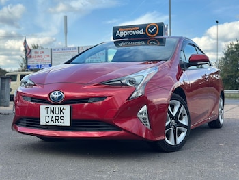 Used Toyota Prius 2018 for sale - 76127988: Photo 2
