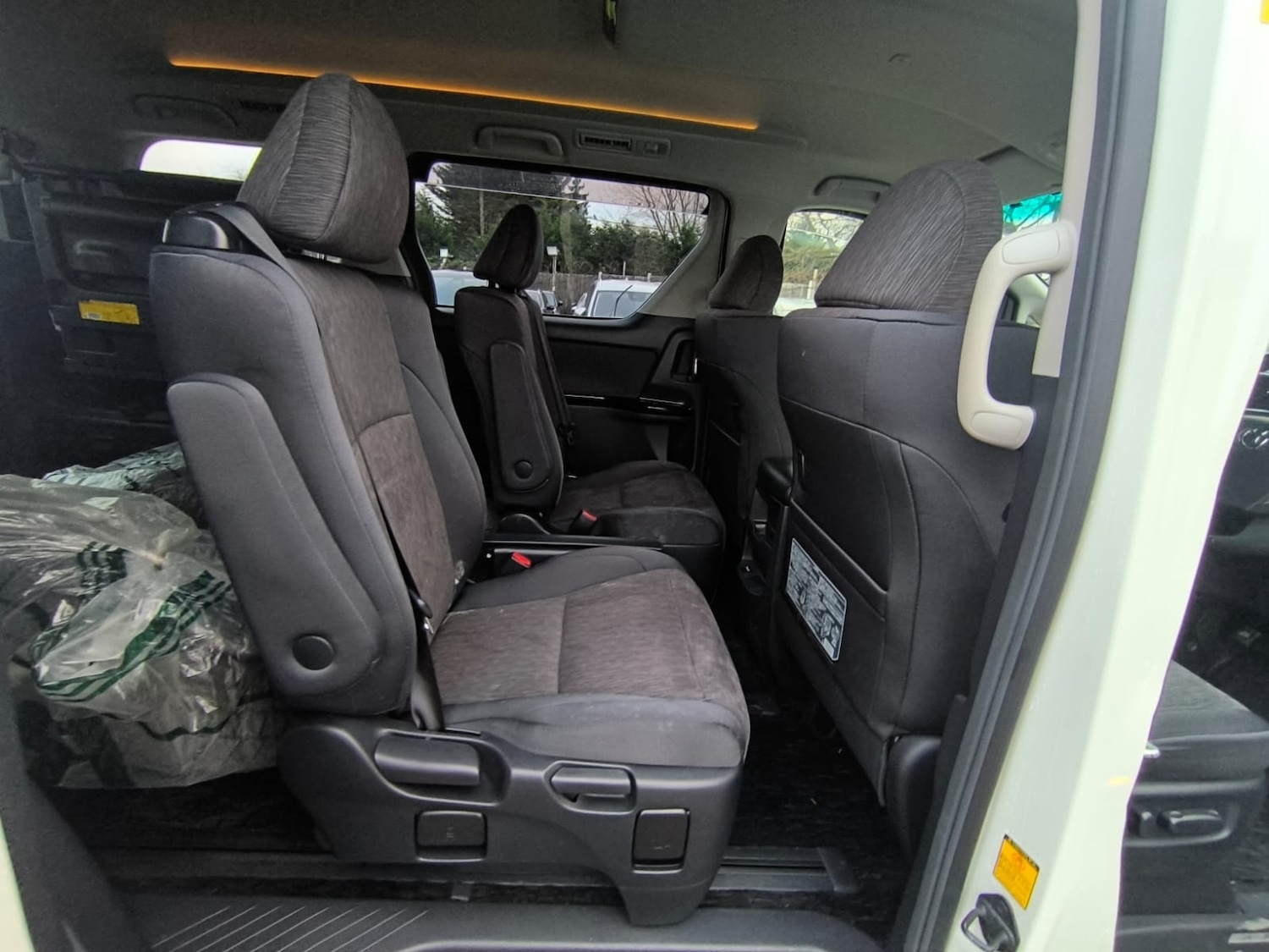 Used Toyota Alphard 2014 for sale - 77104715: Photo 11