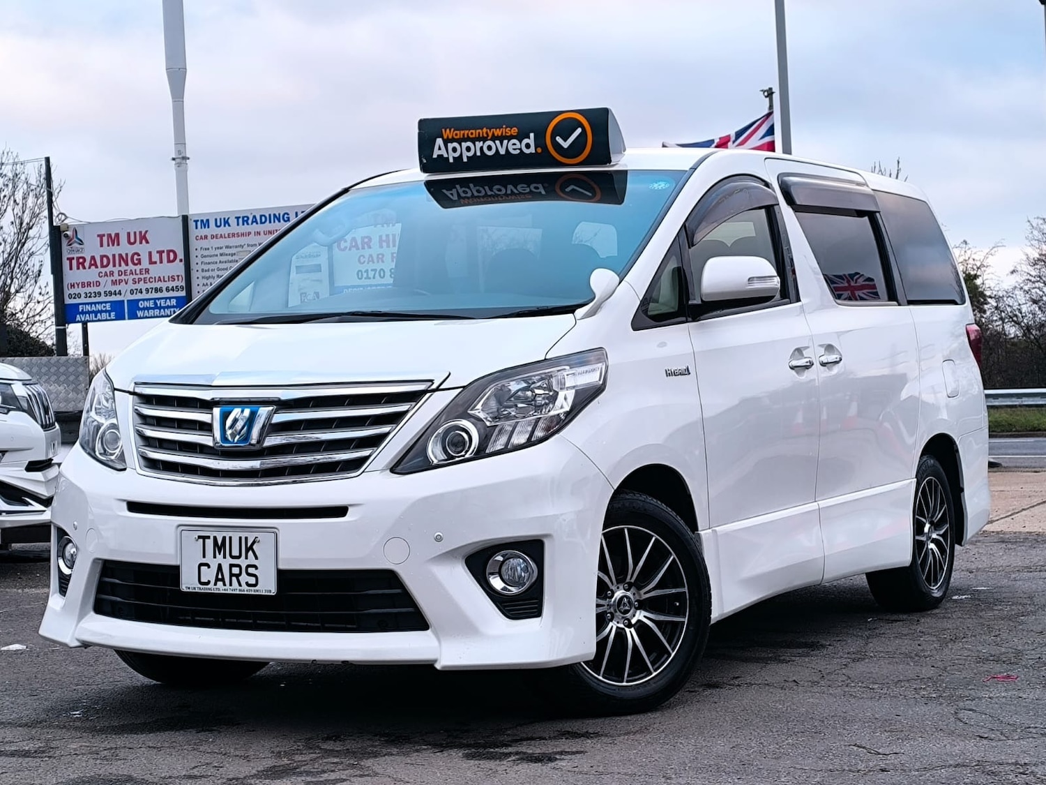 Used Toyota Alphard 2014 for sale - 77104715: Photo 2