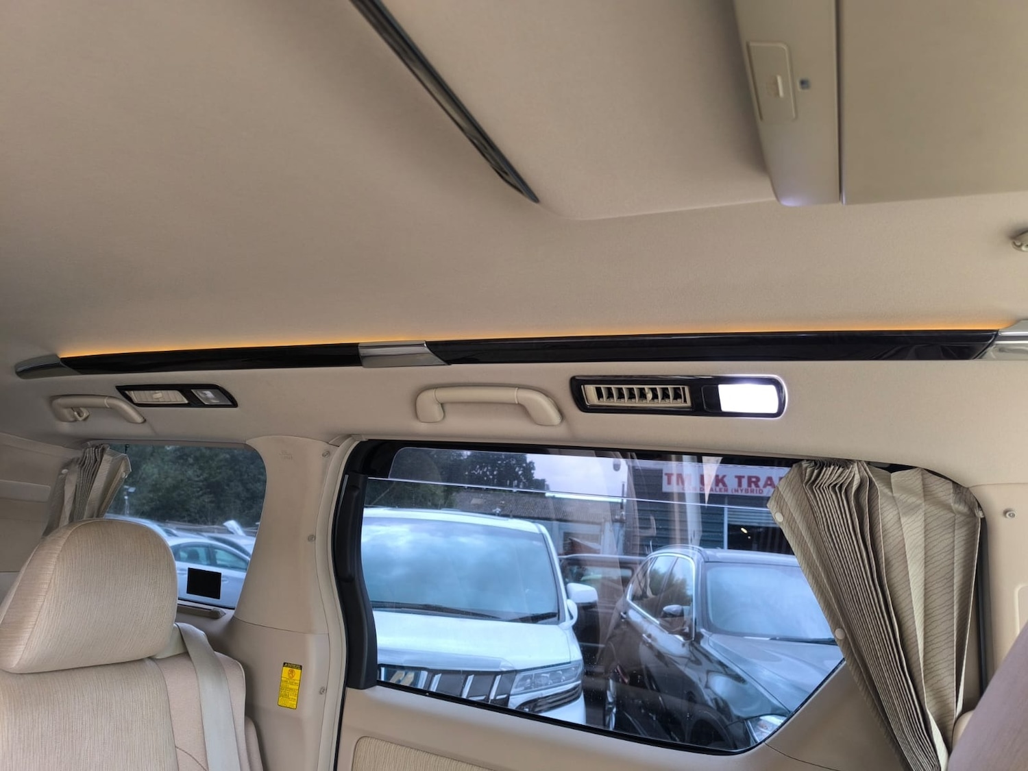 Vehicle 29