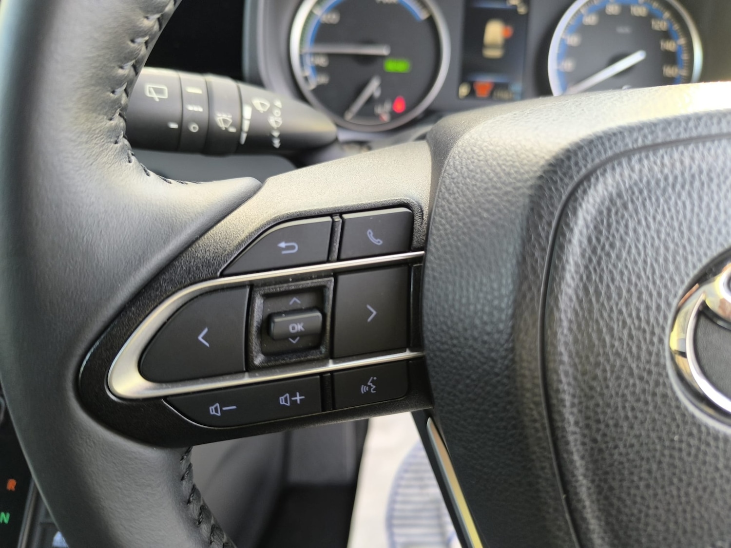 Used Toyota Voxy 2024 for sale - 77675417: Photo 16