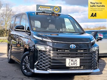 Used Toyota Voxy 2024 for sale - 77675417: Photo