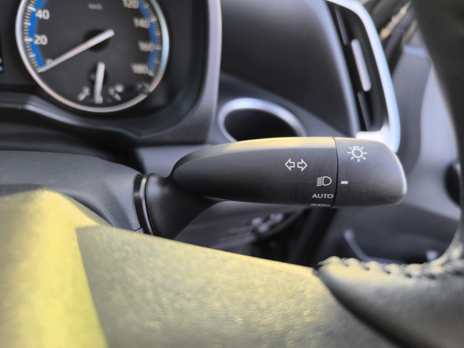 Used Toyota Voxy 2024 for sale - 77675417: Photo 22