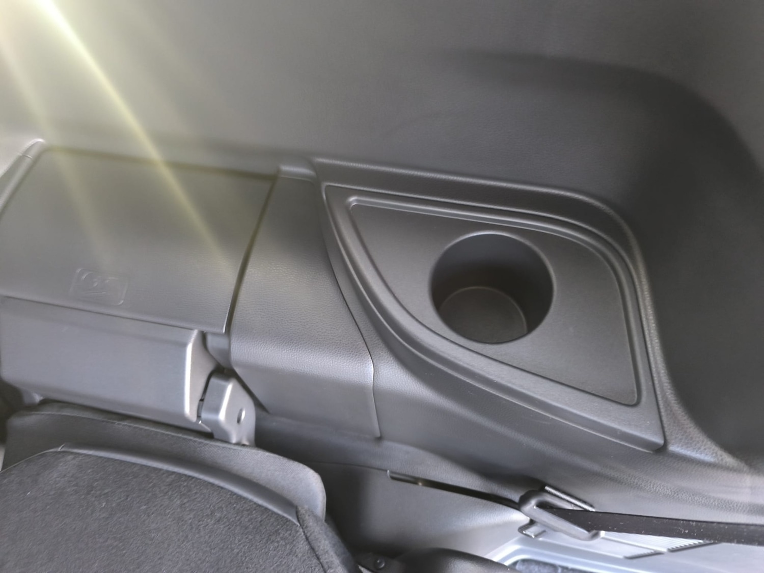 Used Toyota Voxy 2024 for sale - 77675417: Photo 25