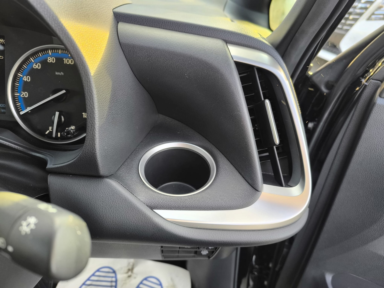 Used Toyota Voxy 2024 for sale - 77675417: Photo 26