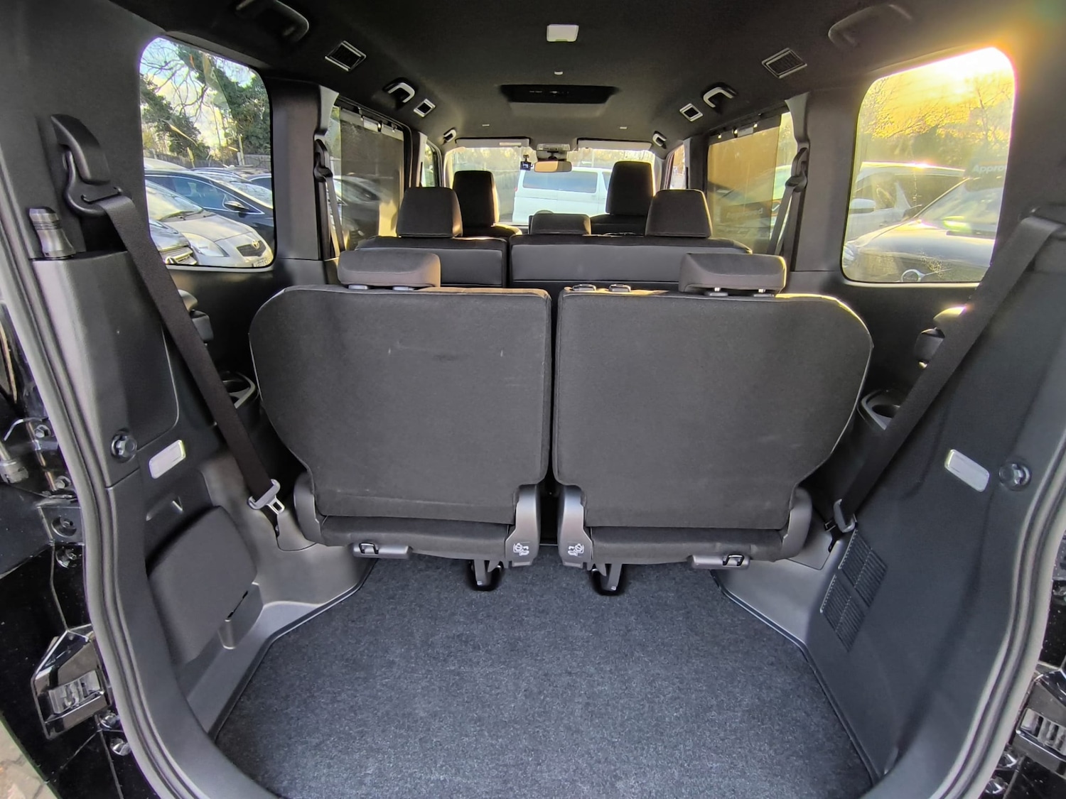 Used Toyota Voxy 2024 for sale - 77675417: Photo 33