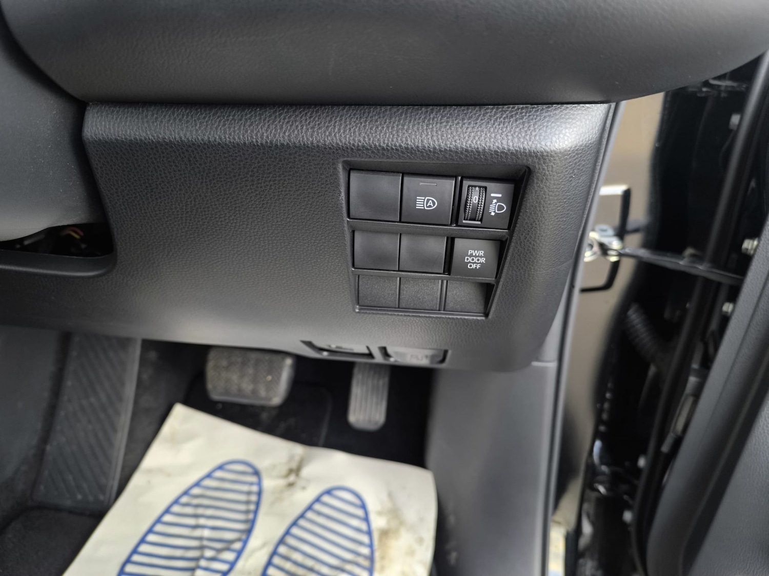 Used Toyota Voxy 2024 for sale - 77675417: Photo 34