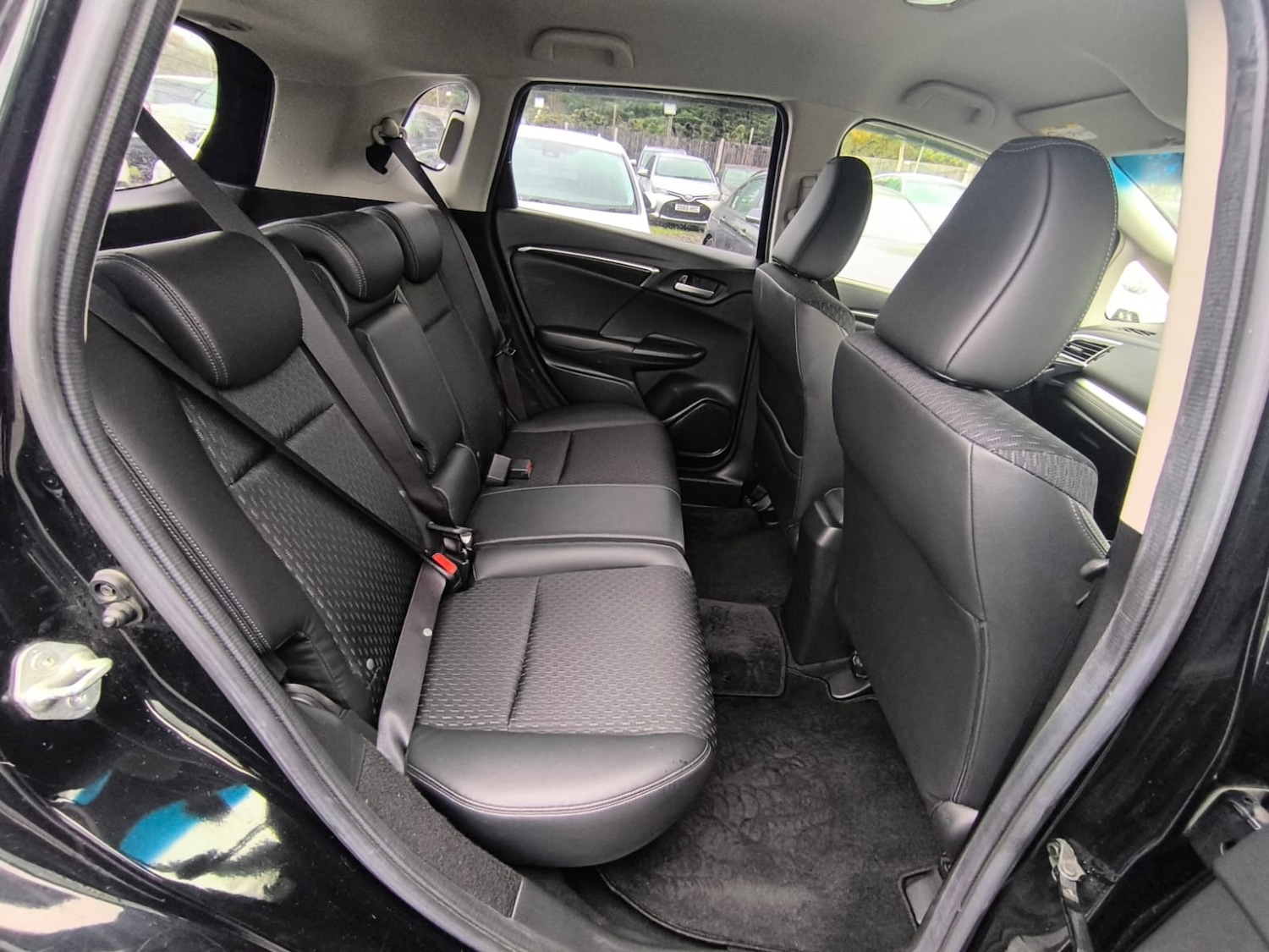 Used Honda Jazz 2014 for sale - 76554759: Photo 12