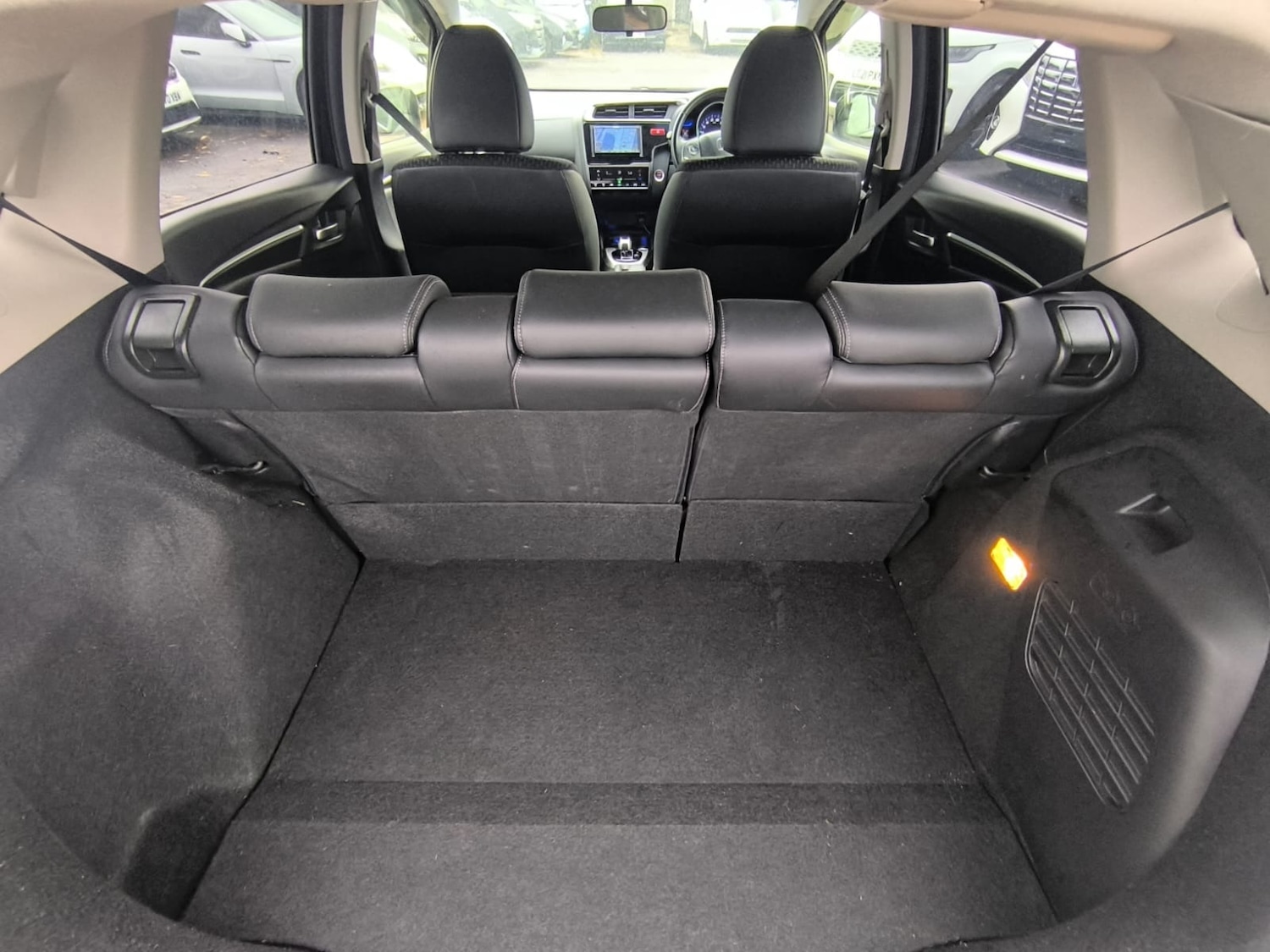 Used Honda Jazz 2014 for sale - 76554759: Photo 26