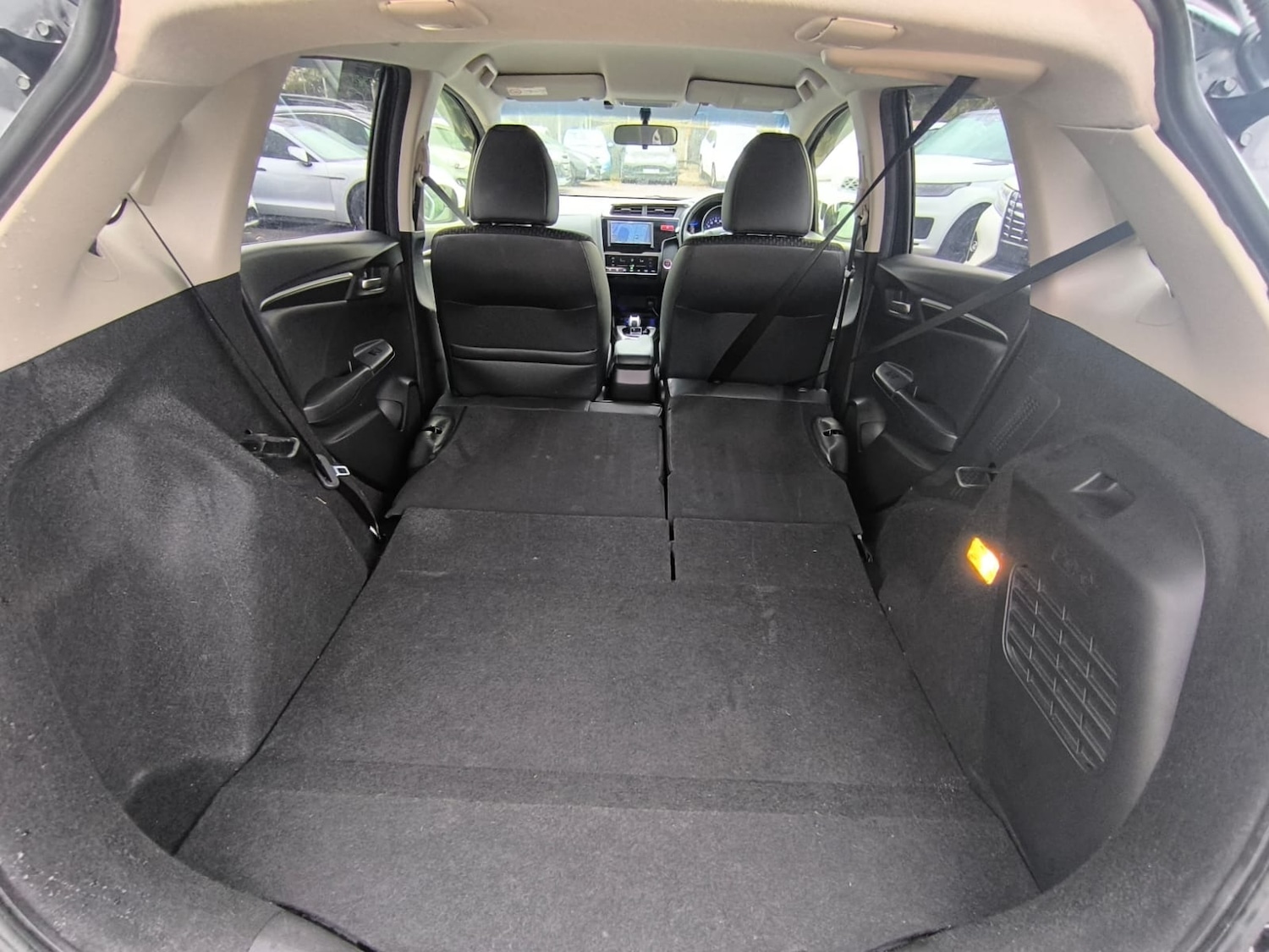 Used Honda Jazz 2014 for sale - 76554759: Photo 28