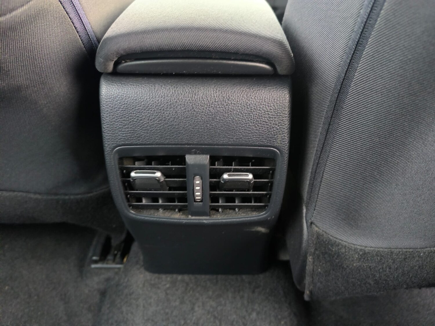 Used Toyota Corolla 2020 for sale - 77998804: Photo 25