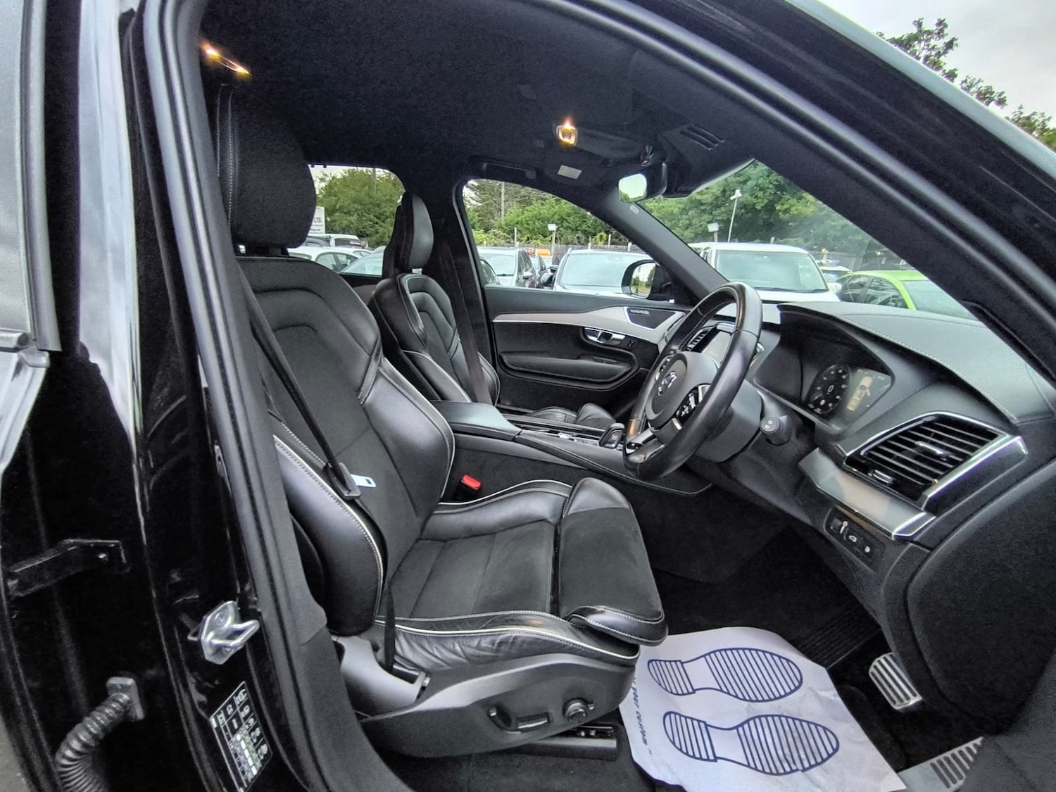 Used Volvo XC90 2020 for sale - 76577389: Photo 10