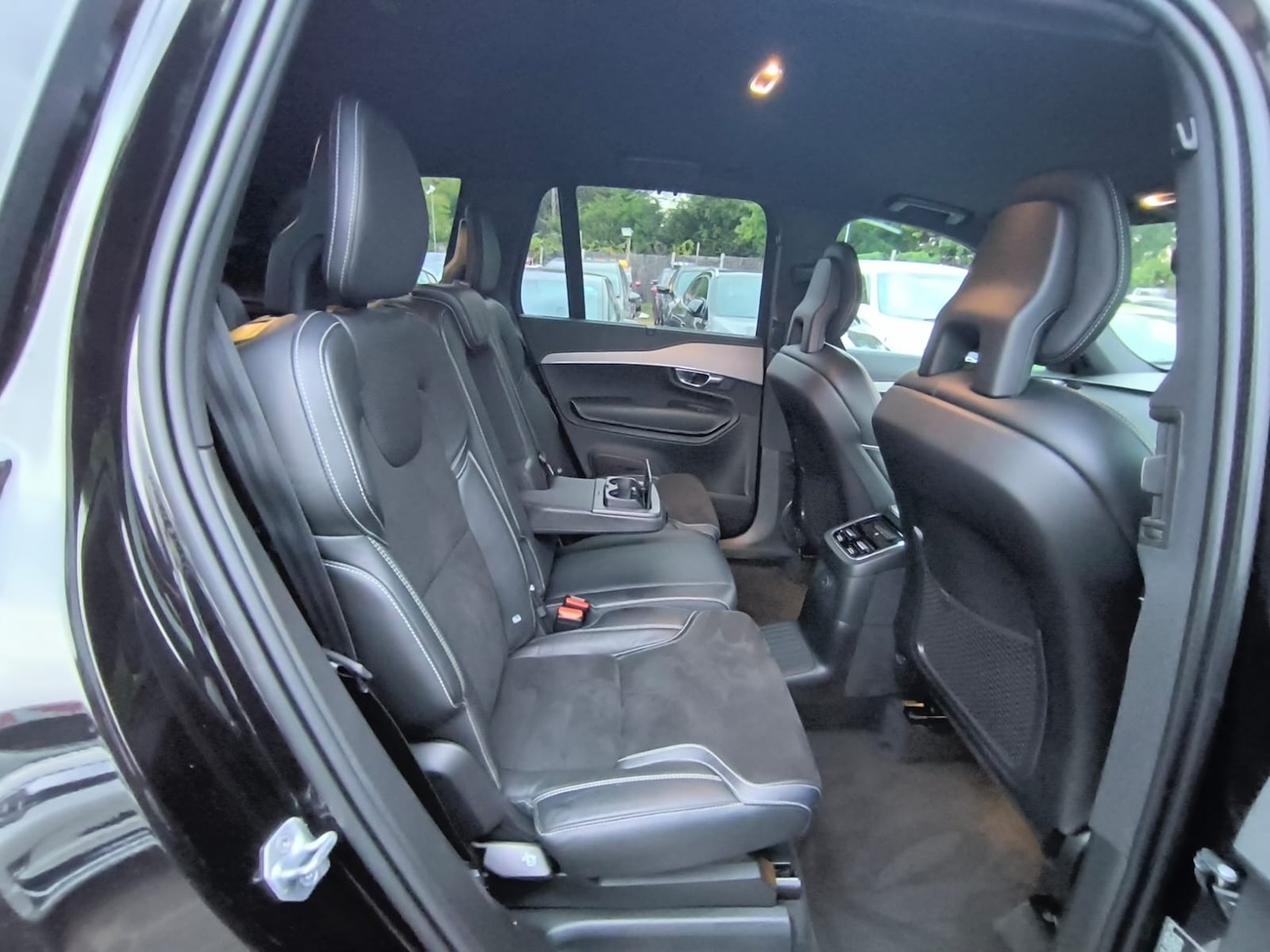 Used Volvo XC90 2020 for sale - 76577389: Photo 12